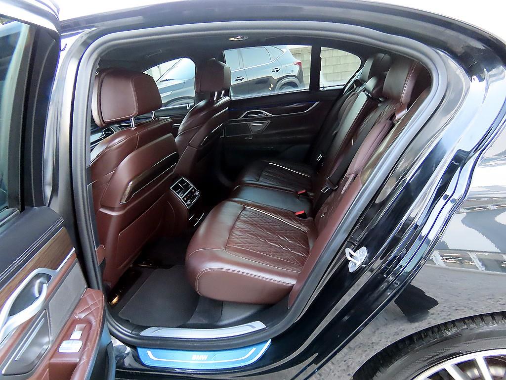 BMW 7 Series - Vista 6