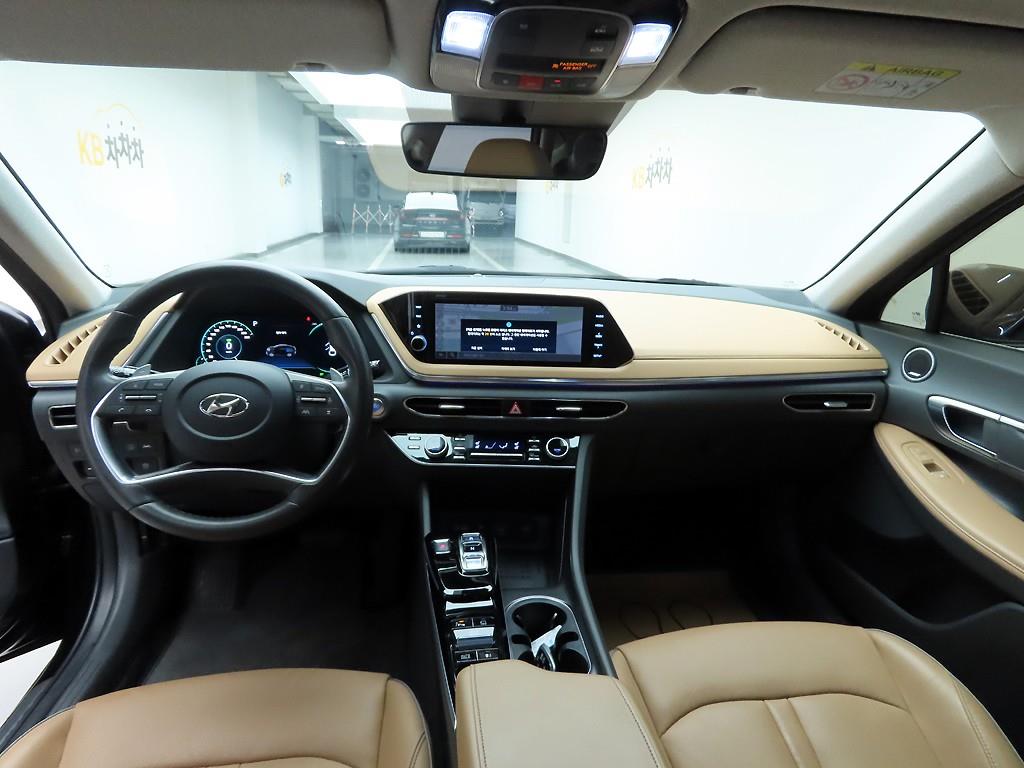 HYUNDAI Sonata - Vista 6