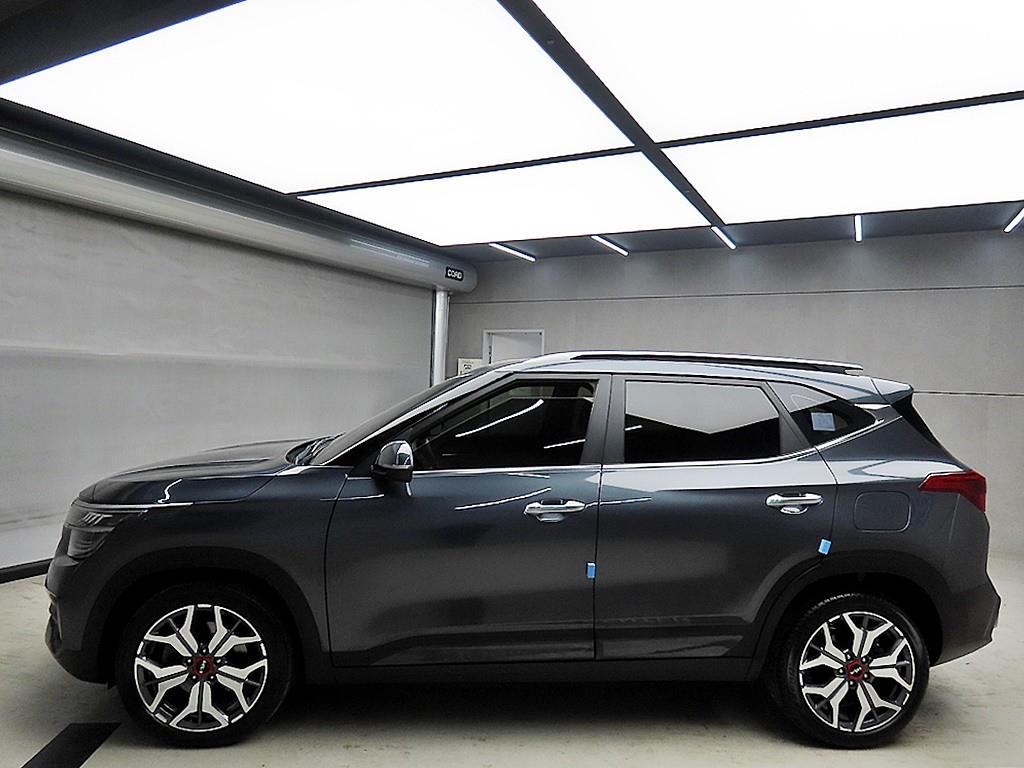 KIA Seltos - Vista 4