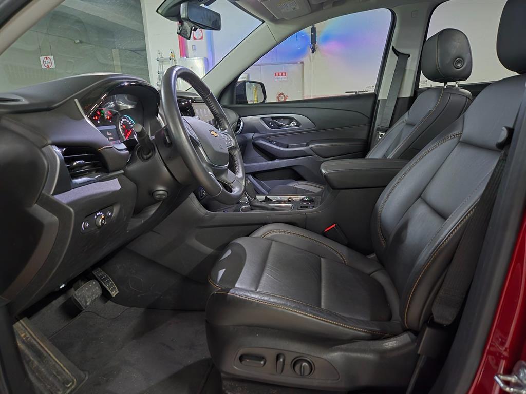 Chevrolet Travers - Vista 6