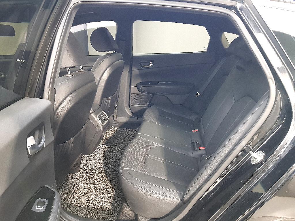 KIA K5 2017 Negro - Importación desde Corea - HF Imports Iquique - Foto 14