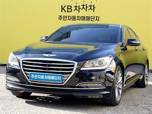 HYUNDAI Genesis - Vista 4