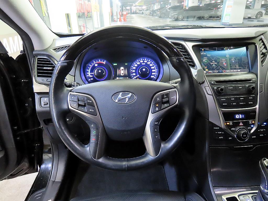 HYUNDAI Grandeur - Vista 8