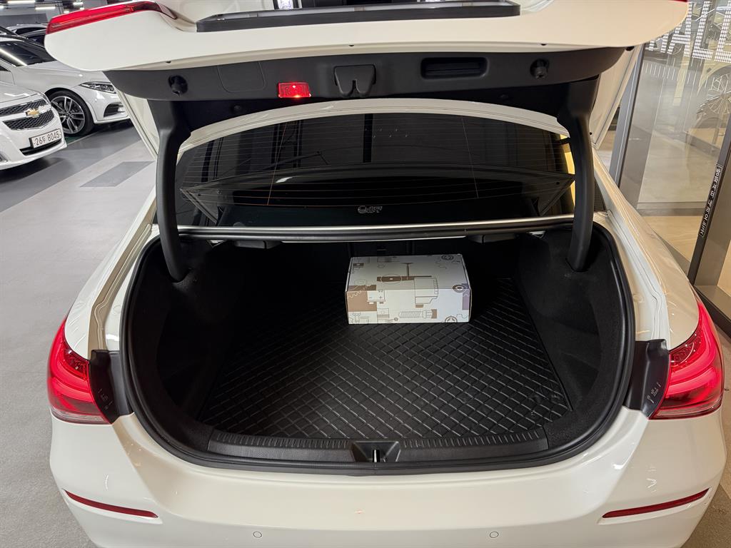 Mercedes Benz A Class 2020 Blanco - Importación desde Corea - HF Imports Iquique - Foto 14