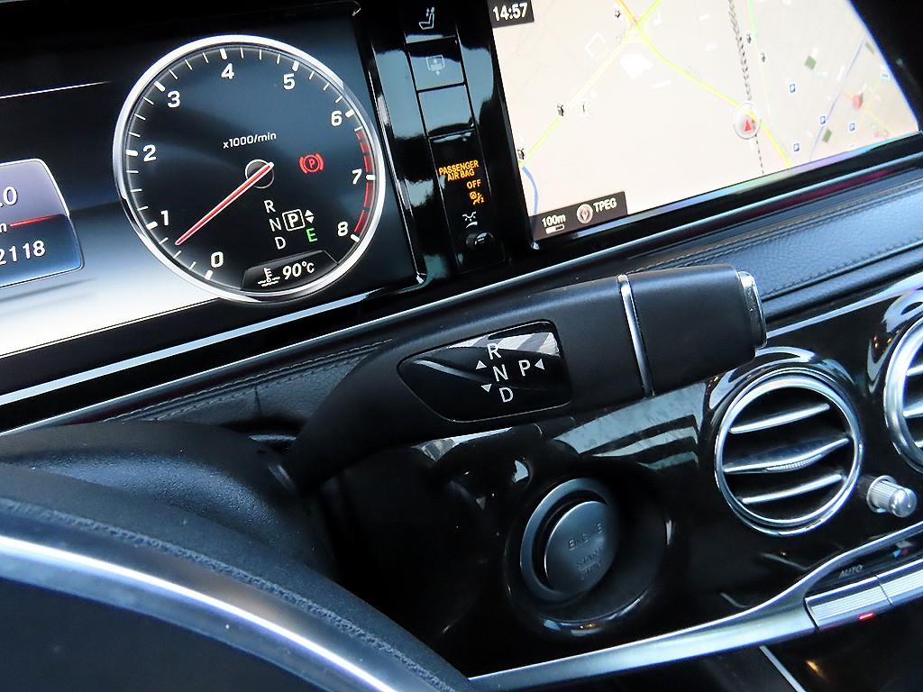 Mercedes Benz S Class - Vista 10