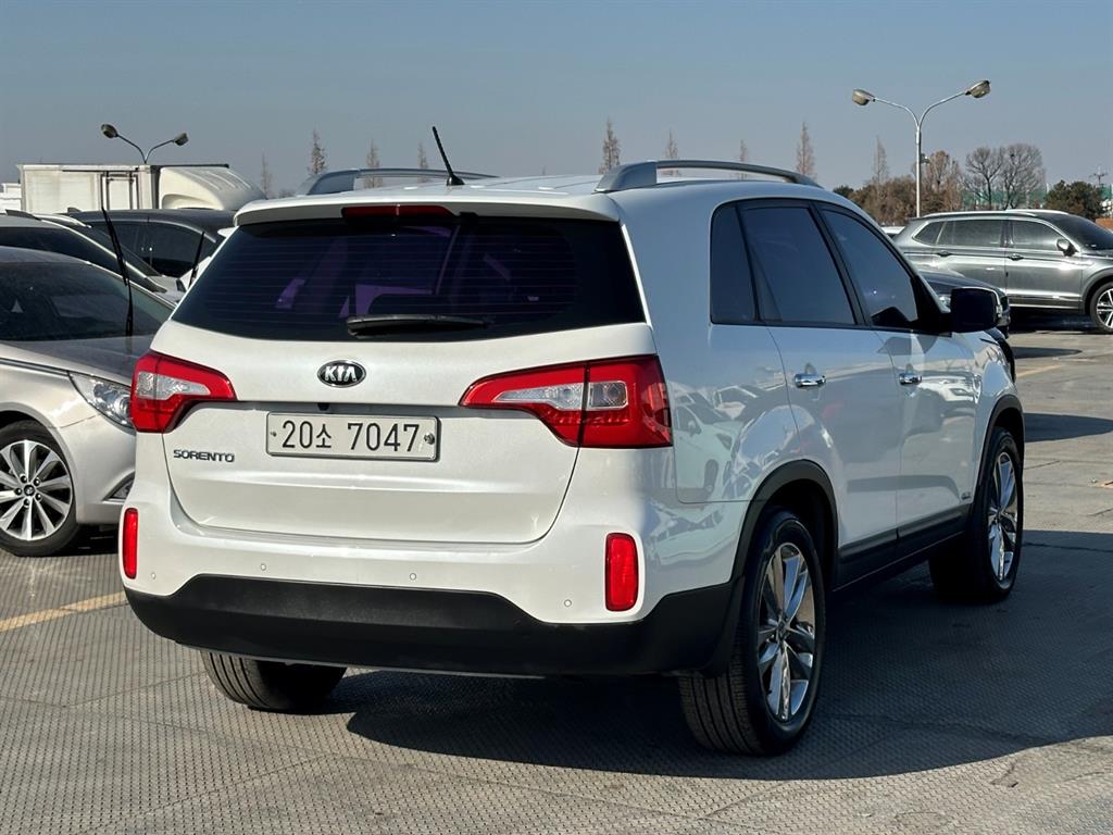 KIA Sorento - Vista 4