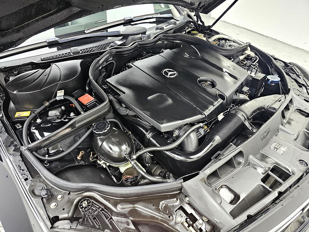 Mercedes Benz C Class - Vista 6