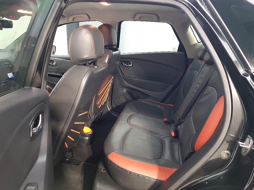 SAMSUNG QM3 - Vista 9