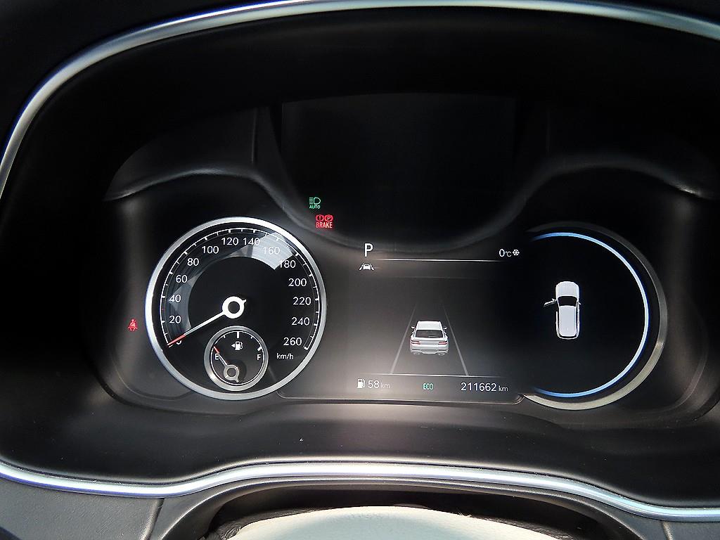 Genesis GV80 - Vista 9