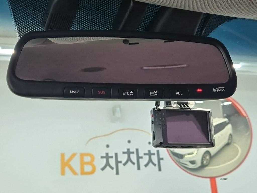 KIA Carnival 2019 Blanco - Importación desde Corea - HF Imports Iquique - Foto 17