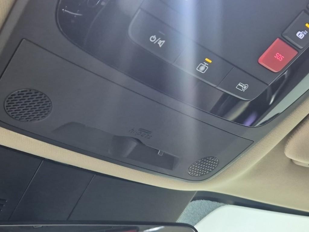 KIA Carnival 2023 Blanco - Importación desde Corea - HF Imports Iquique - Foto 16