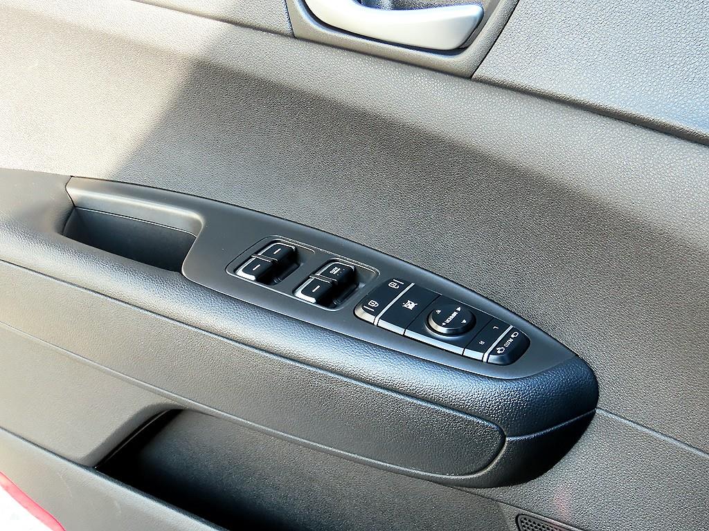 KIA K5 2017 Negro - Importación desde Corea - HF Imports Iquique - Foto 13