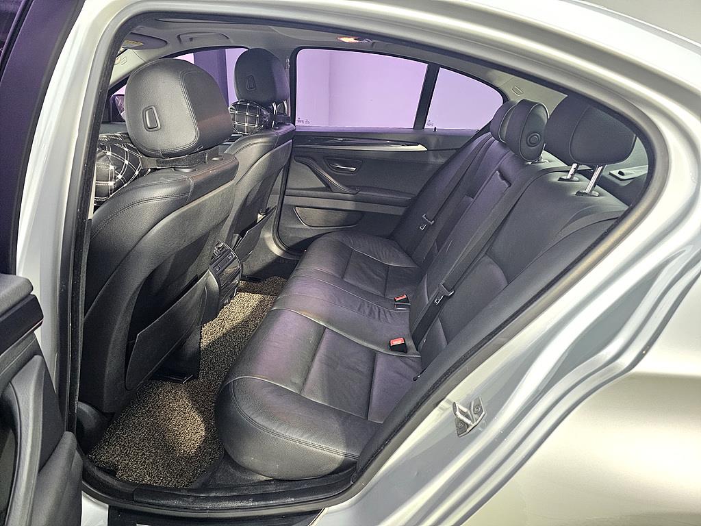 BMW 5 Series - Vista 9