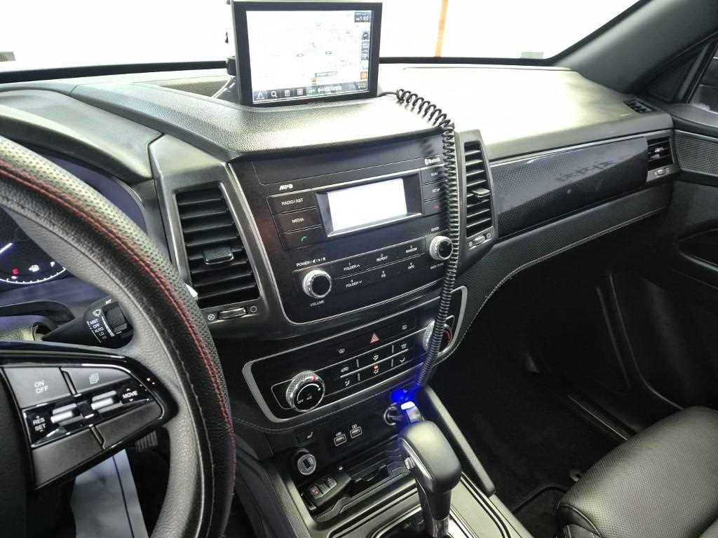 Ssangyong Rexton - Vista 10