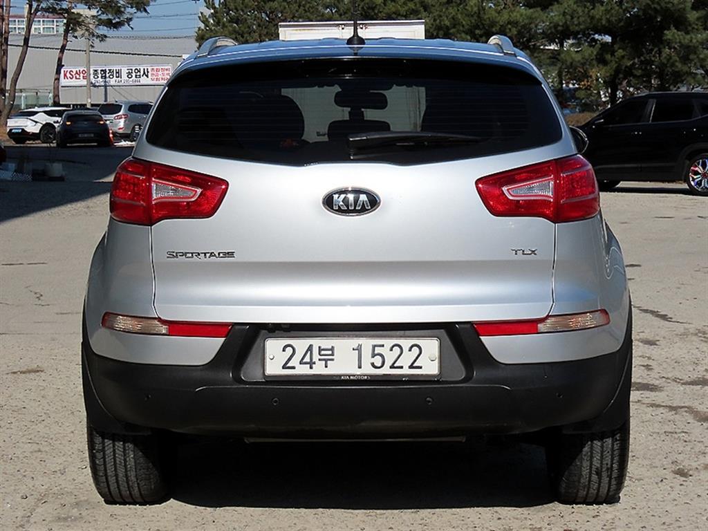 KIA Sportage - Vista 4