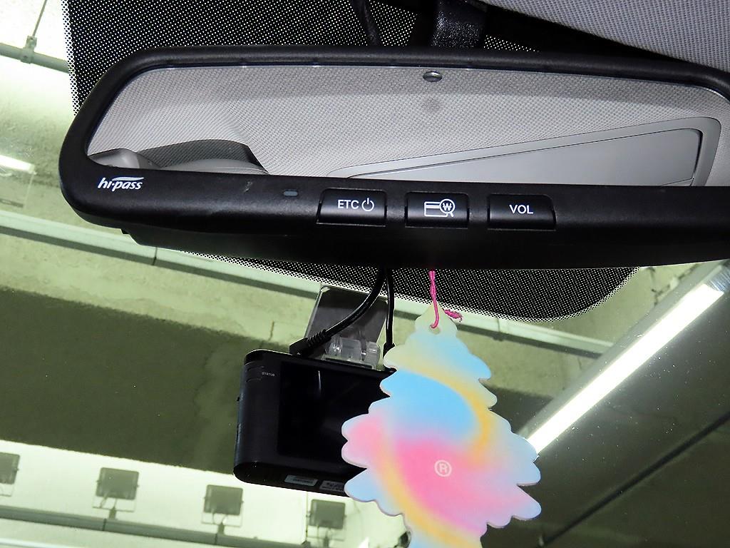 HYUNDAI Avante 2018 Blanco - Importación desde Corea - HF Imports Iquique - Foto 17