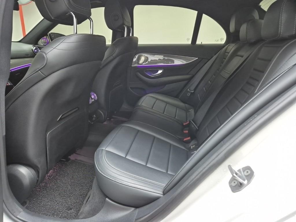 Mercedes Benz E class 2017 Blanco - Importación desde Corea - HF Imports Iquique - Foto 13