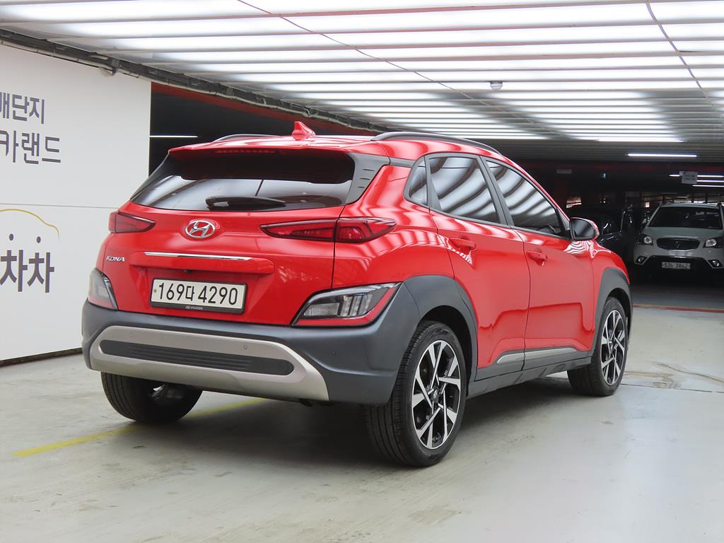 HYUNDAI Kona - Vista 4