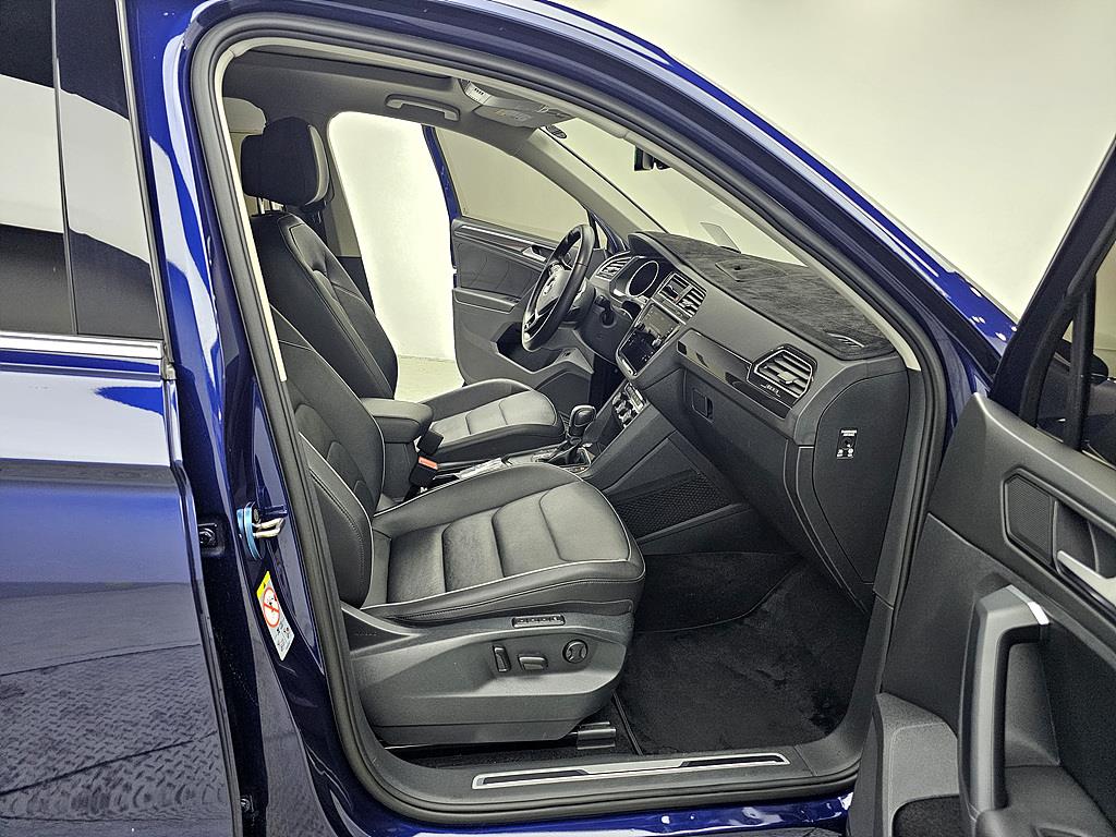 Volkswagen Tiguan - Vista 11