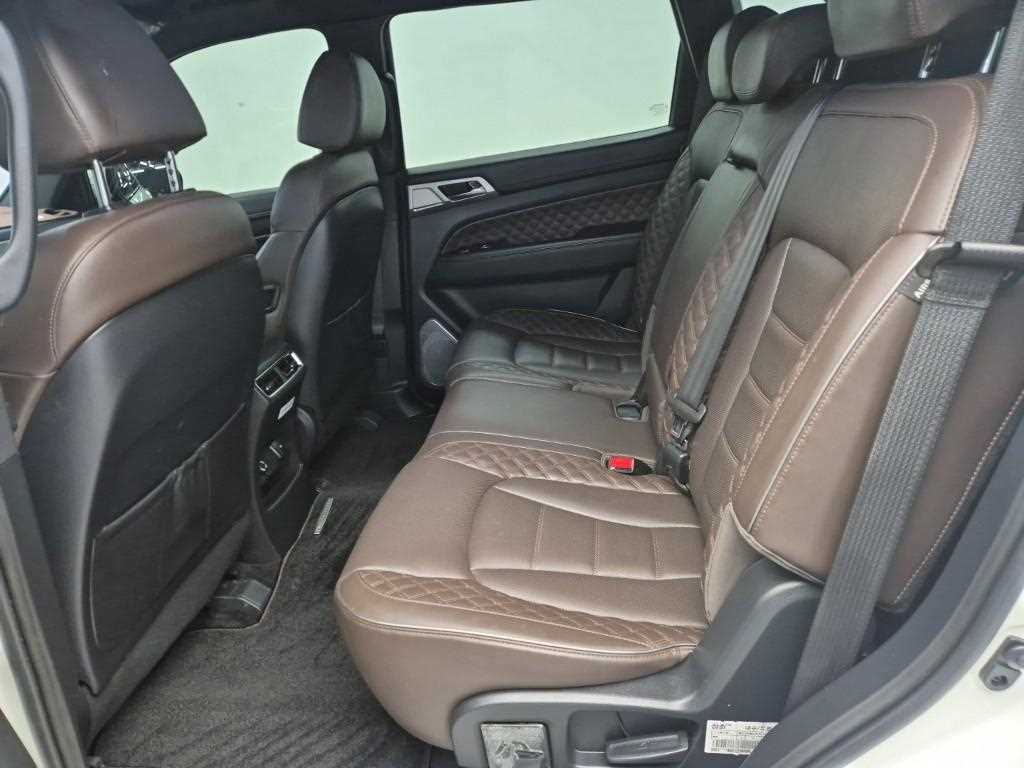 Ssangyong Rexton - Vista 12