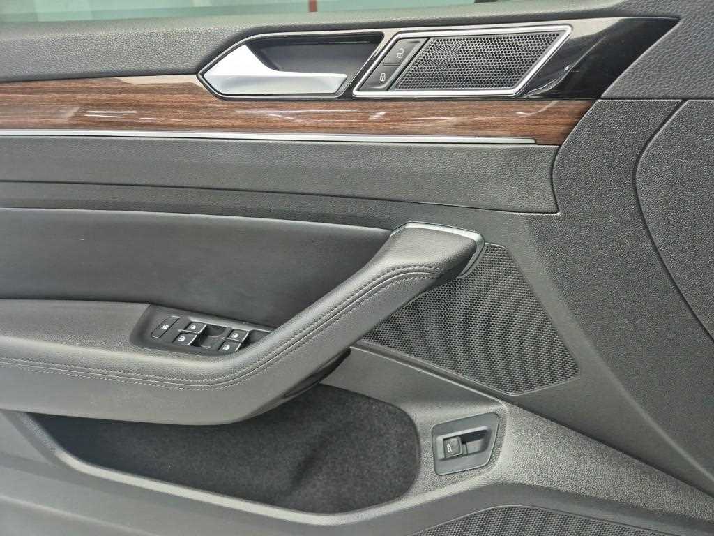 Volkswagen Passat 2018 Blanco - Importación desde Corea - HF Imports Iquique - Foto 19