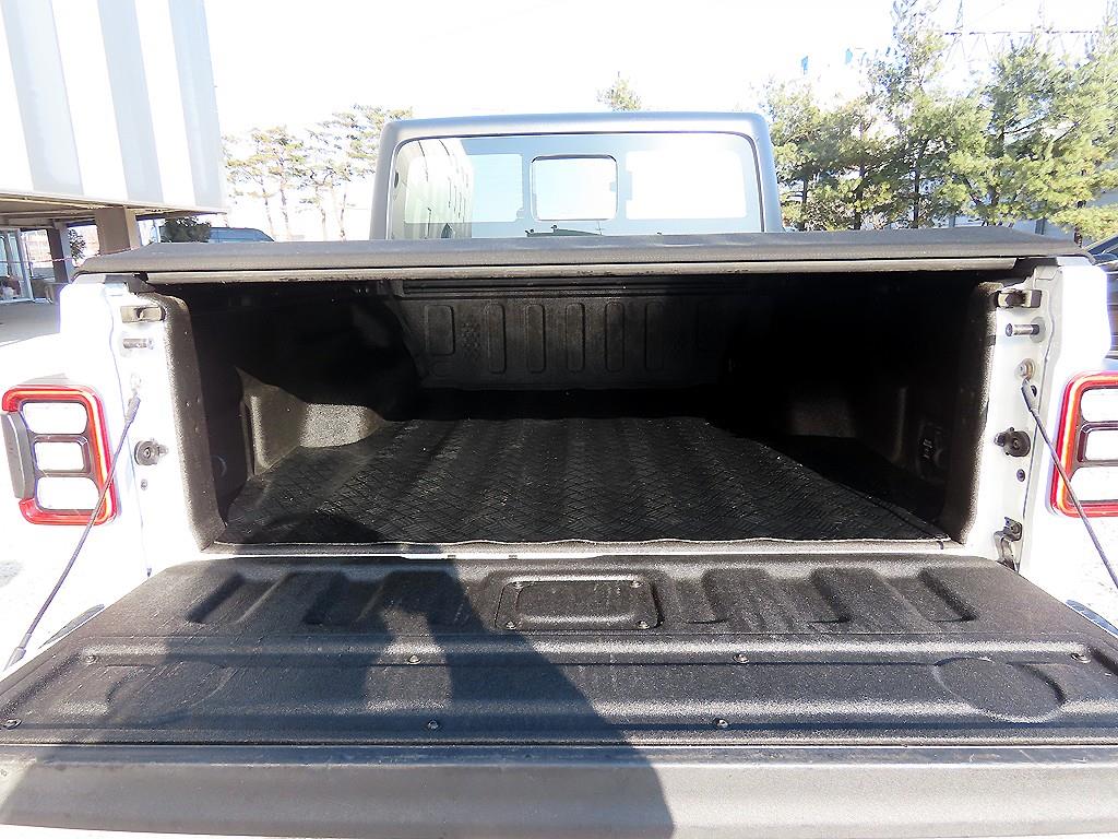 Jeep Gladiator 2021 Blanco - Importación desde Corea - HF Imports Iquique - Foto 18