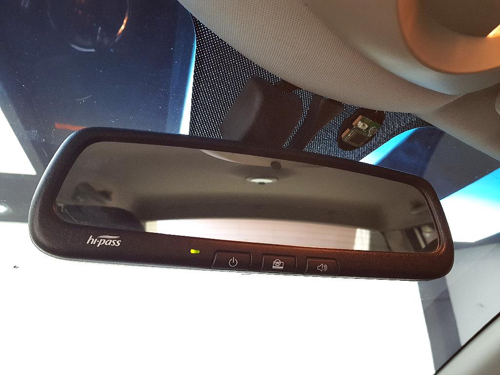 Ssangyong Korando - Vista 11