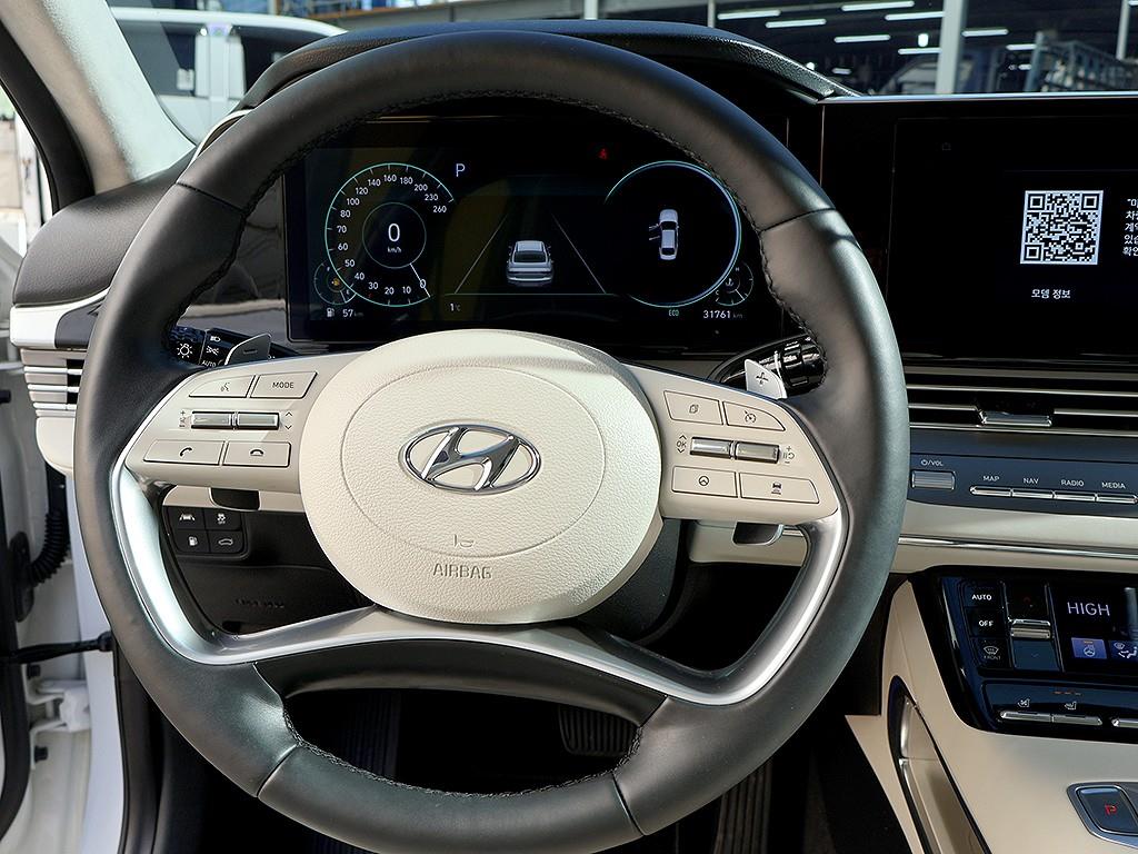 HYUNDAI Grandeur 2023 Blanco - Importación desde Corea - HF Imports Iquique - Foto 8