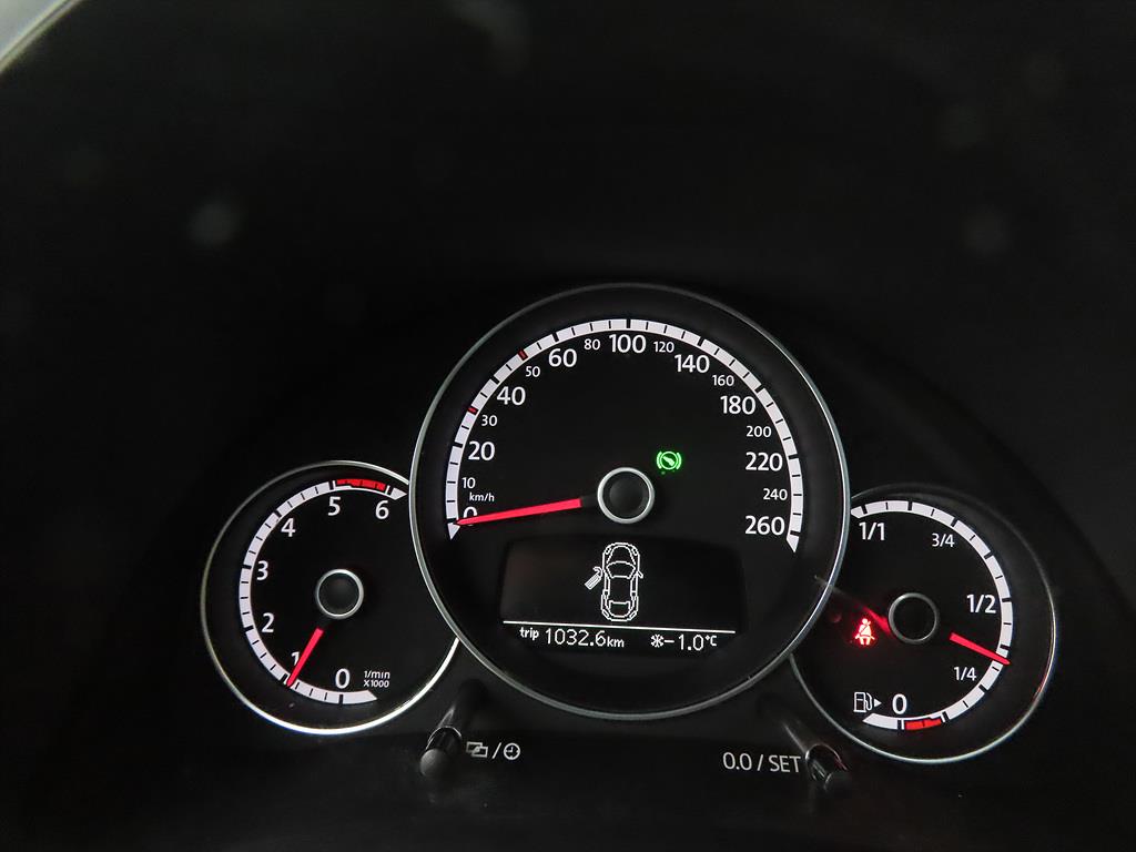 Volkswagen Beetle - Vista 8