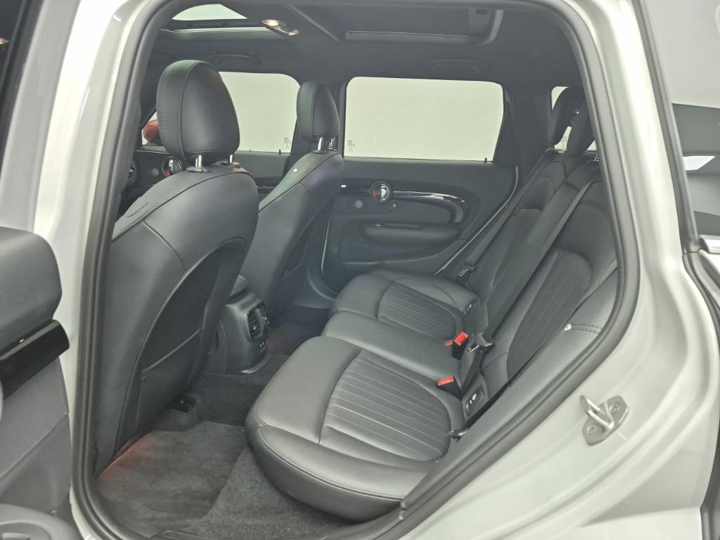 Mini Clubman - Vista 12