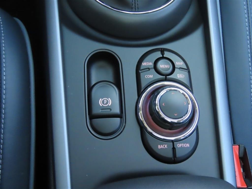 Mini Clubman 2023 Negro - Importación desde Corea - HF Imports Iquique - Foto 7