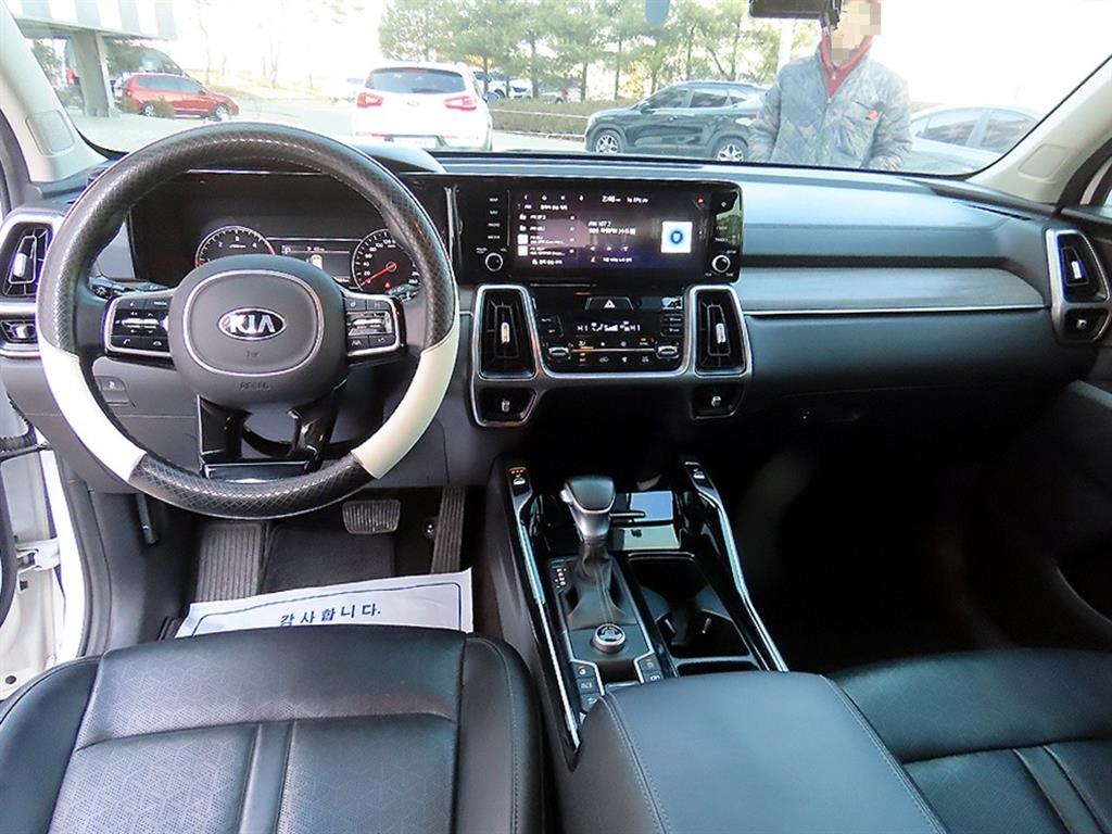 KIA Sorento - Vista 7