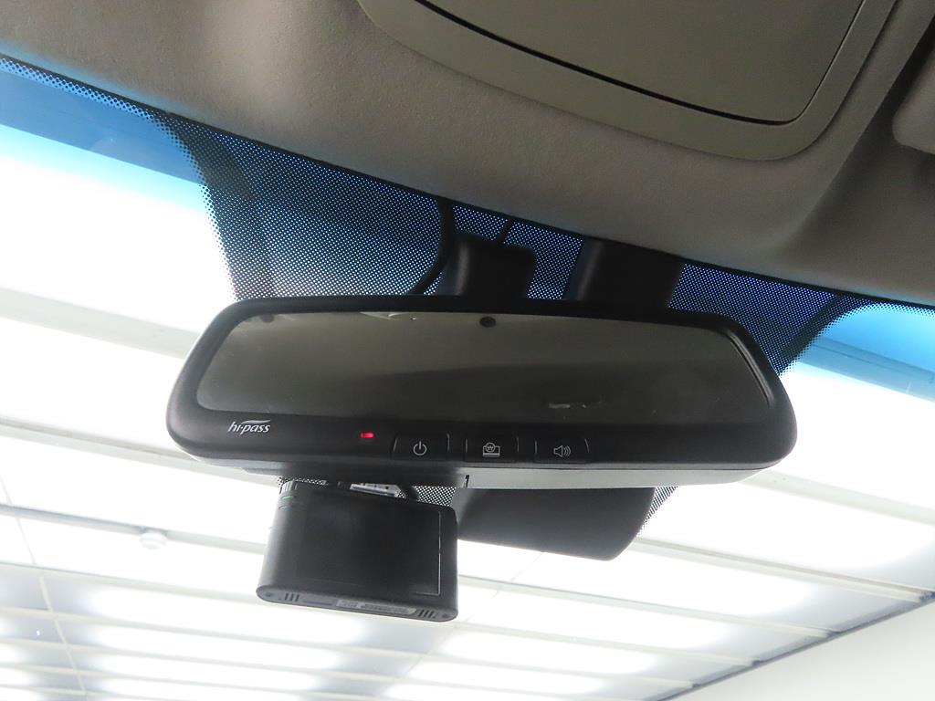 Ssangyong Tivoli - Vista 12