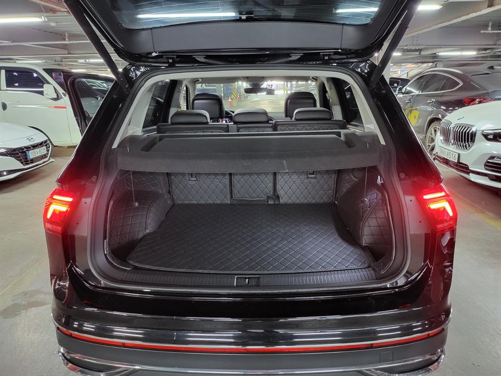 Volkswagen Tiguan 2022 Negro - Importación desde Corea - HF Imports Iquique - Foto 20