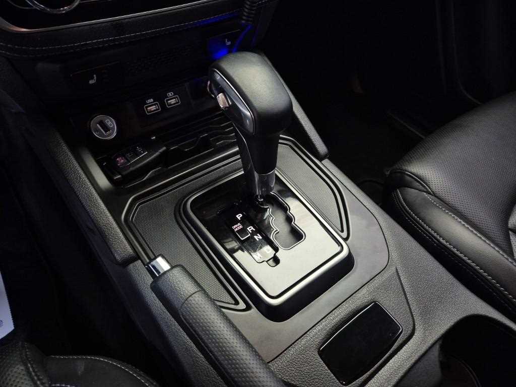 Ssangyong Rexton - Vista 8