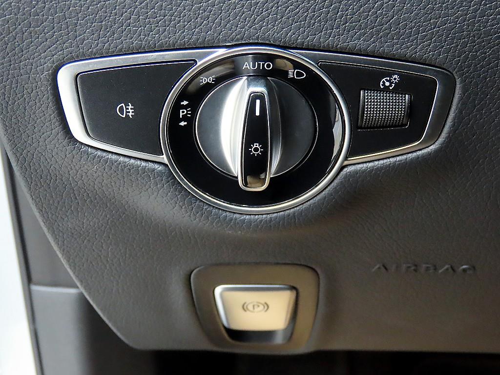 Mercedes Benz E class 2020 Gris - Importación desde Corea - HF Imports Iquique - Foto 13