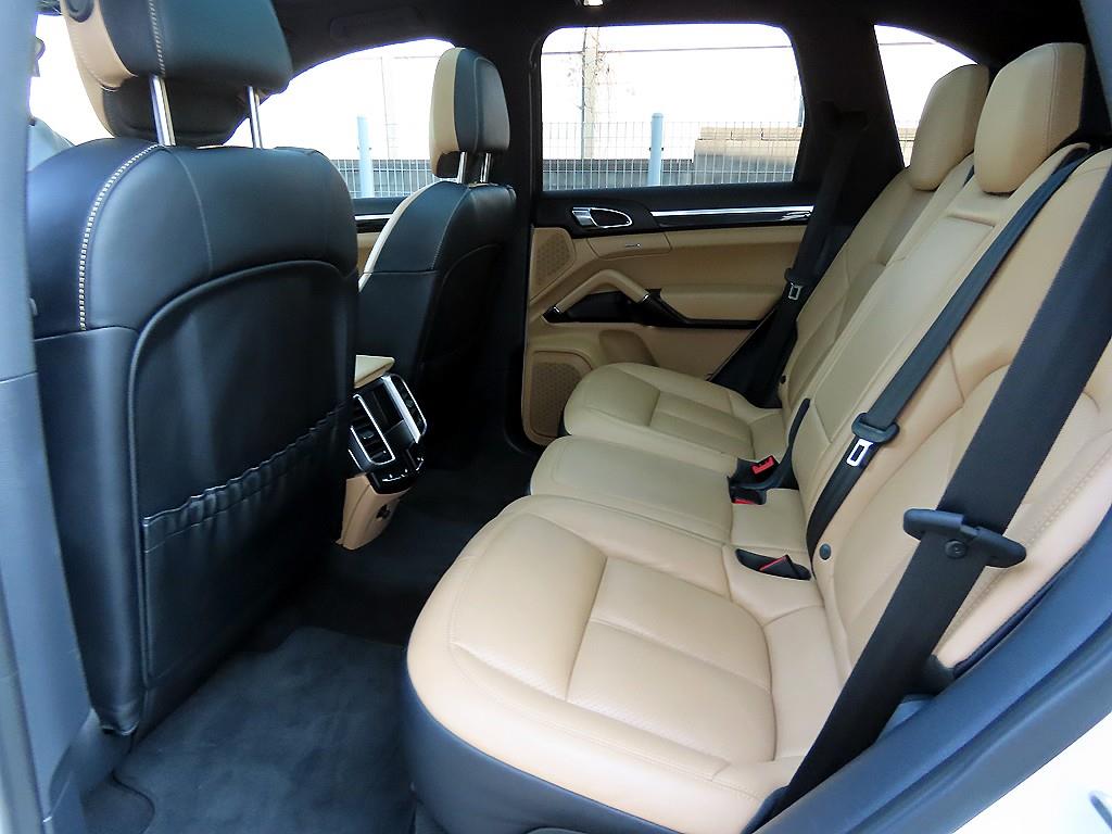 Porsche Cayenne - Vista 5