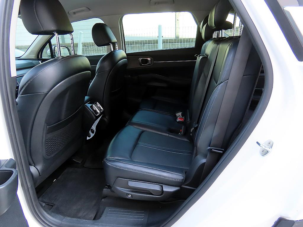 KIA Sorento - Vista 6