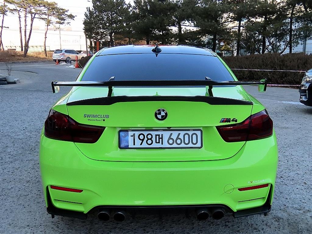 BMW 4 Series - Vista 4