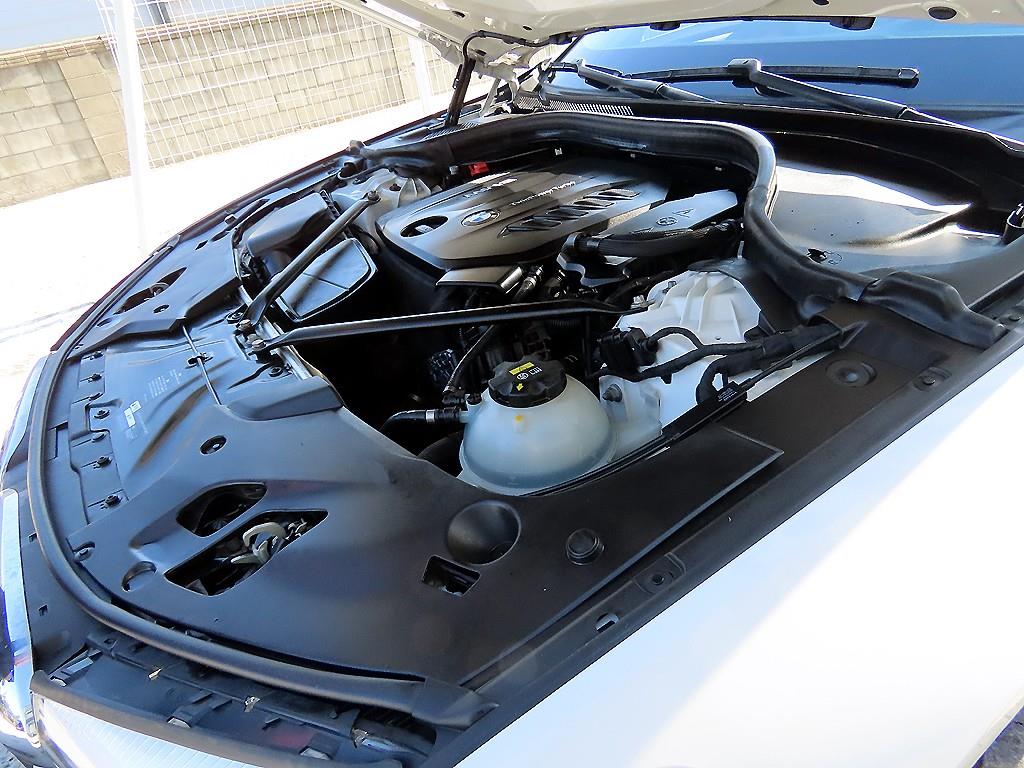 BMW 5 Series 2018 Blanco - Importación desde Corea - HF Imports Iquique - Foto 19