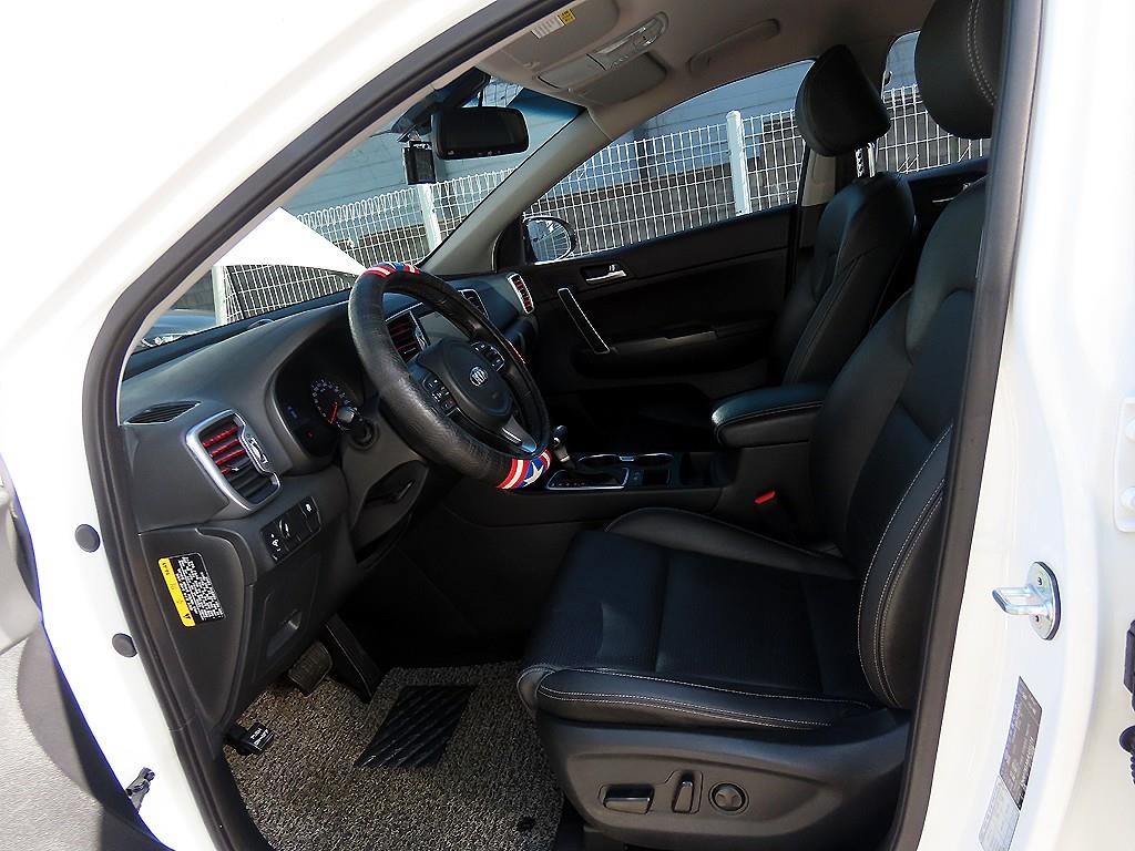 KIA Sportage - Vista 5