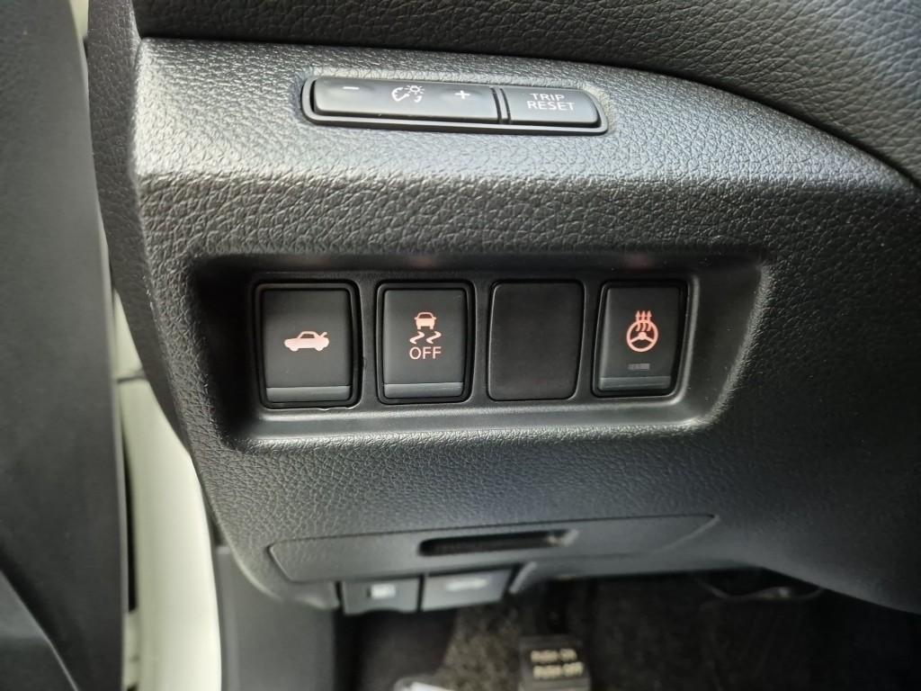 Nissan Altima - Vista 12