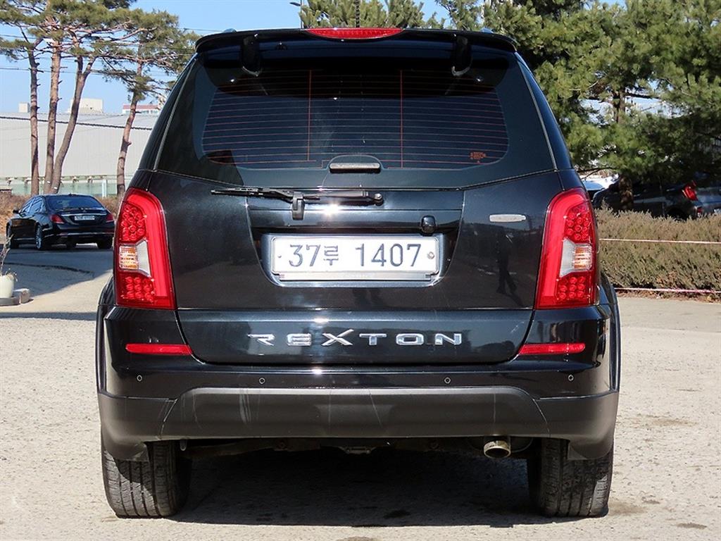 Ssangyong Rexton - Vista 4
