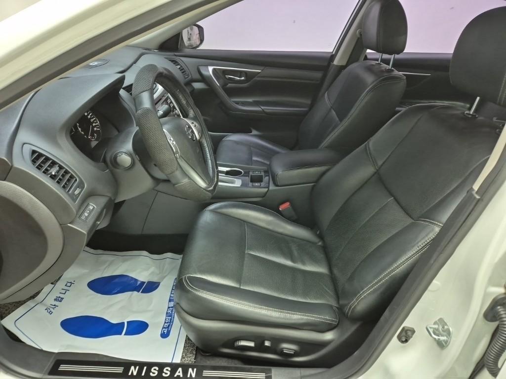 Nissan Altima 2017 Blanco - Importación desde Corea - HF Imports Iquique - Foto 19