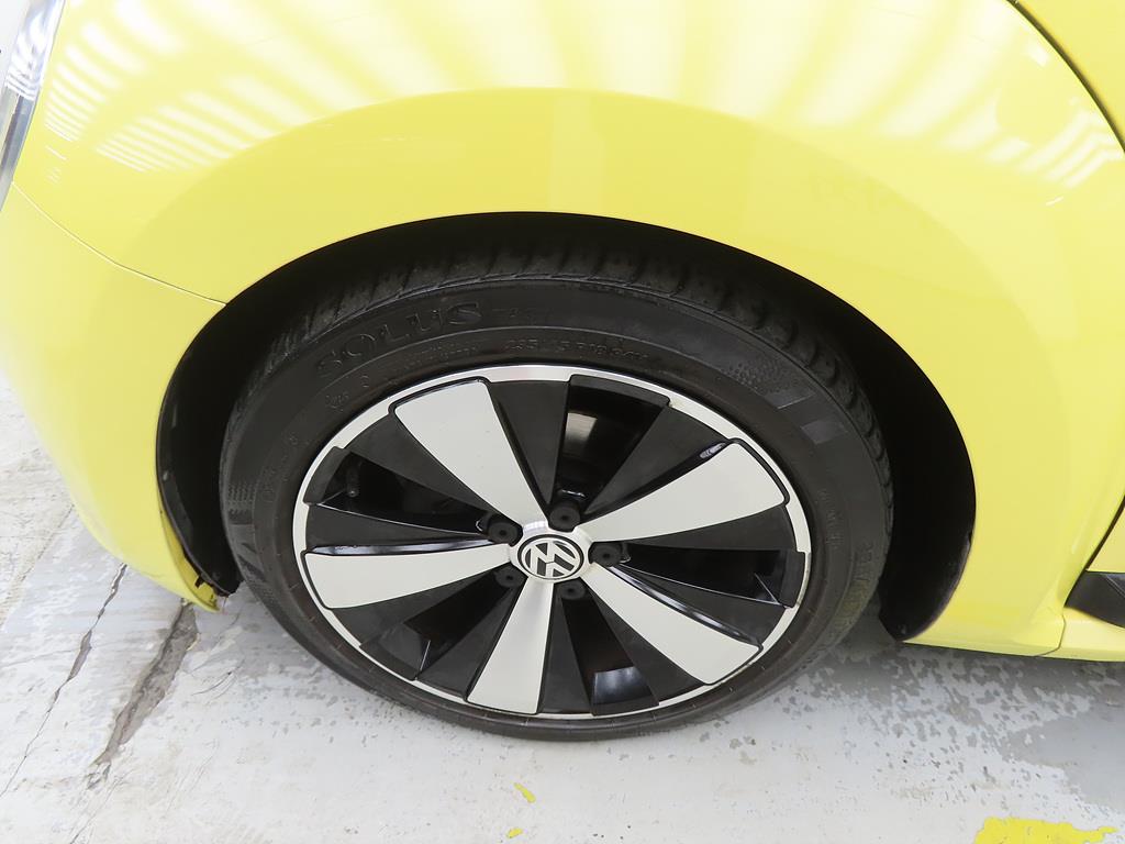 Volkswagen Beetle 2013 Amarillo - Importación desde Corea - HF Imports Iquique - Foto 19