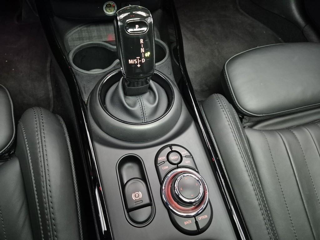 Mini Clubman - Vista 8