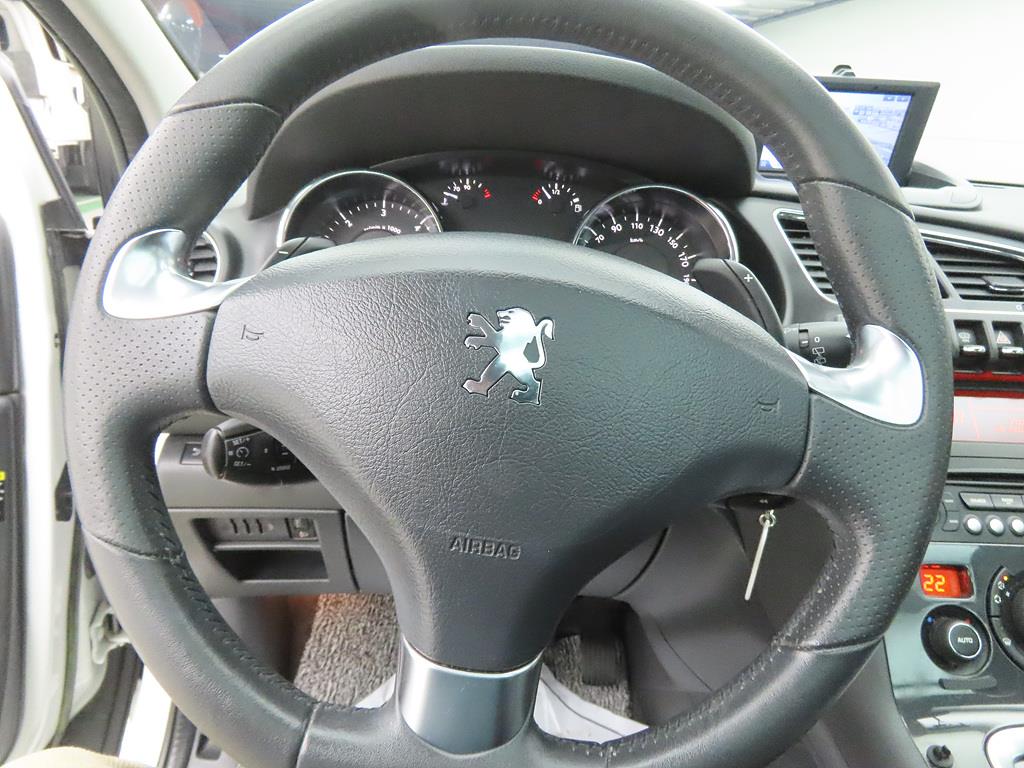 Peugeot 3008 - Vista 8