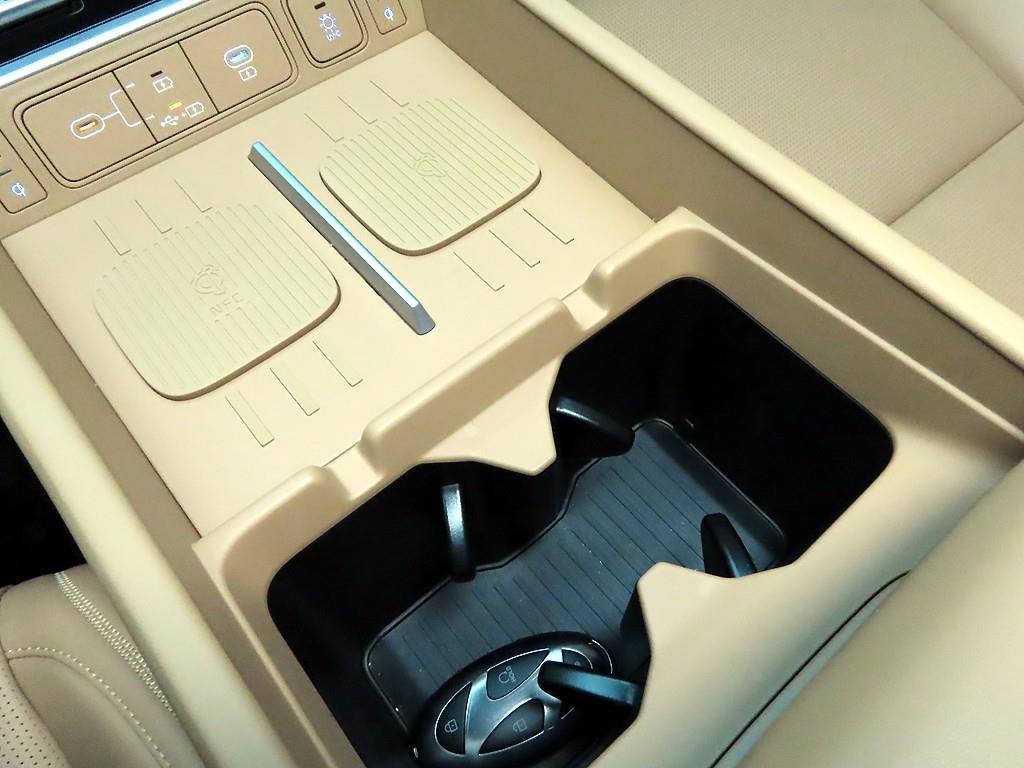 HYUNDAI Santa Fe - Vista 11