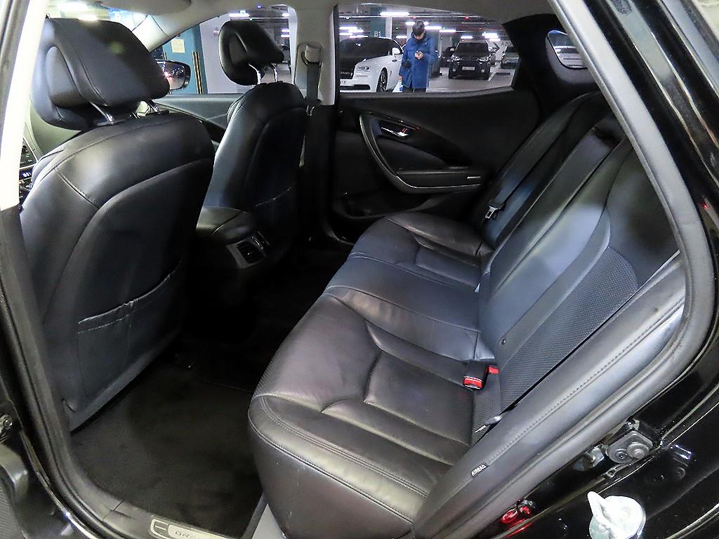 HYUNDAI Grandeur - Vista 7