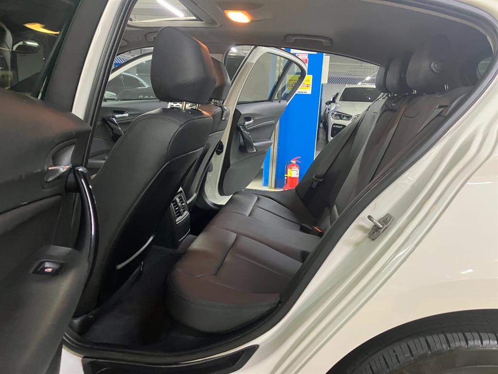 BMW 1 series 2014 Blanco - Importación desde Corea - HF Imports Iquique - Foto 18